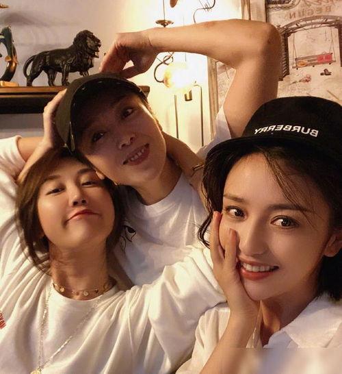 狗仔爆料的视频大全下载,揭秘娱乐圈幕后真相 第2张 狗仔爆料的视频大全下载,揭秘娱乐圈幕后真相 第2张