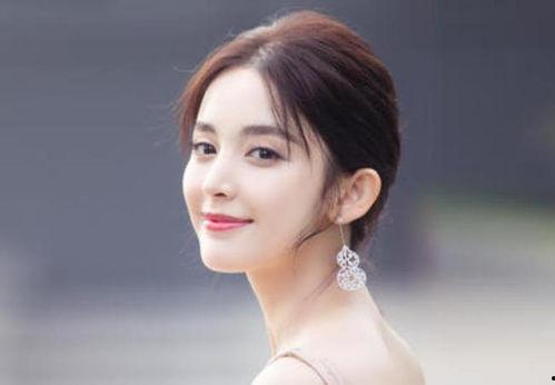 娜扎最新八卦爆料图片大全,揭秘明星私生活瞬间 第2张 娜扎最新八卦爆料图片大全,揭秘明星私生活瞬间 第2张