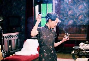 时尚烟云在线观看,在线观看，揭开时尚界的神秘面纱