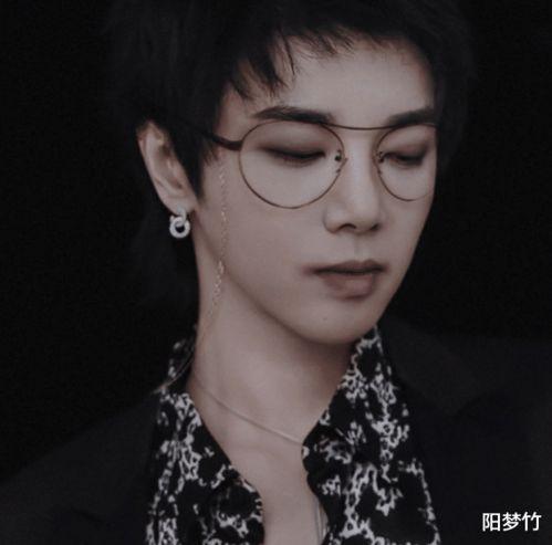 华晨宇爆料娱乐圈,独家爆料,一窥明星真实生活 第3张 华晨宇爆料娱乐圈,独家爆料,一窥明星真实生活 第3张